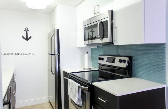 2350 NE 135th St 507, North Miami, FL 33181