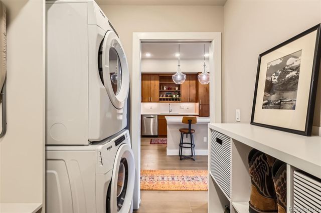 6618 E Lowry Boulevard 307, Denver, CO 80230