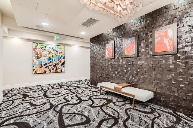 6618 E Lowry Boulevard 307, Denver, CO 80230