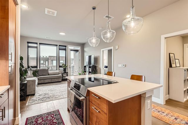 6618 E Lowry Boulevard 307, Denver, CO 80230