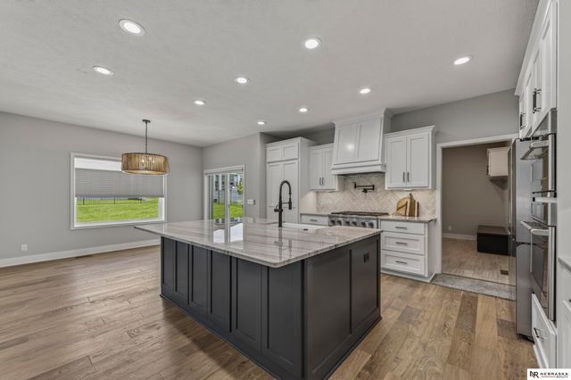 11503 S 115th Street, Papillion, NE 68046