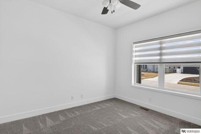 11503 S 115th Street, Papillion, NE 68046