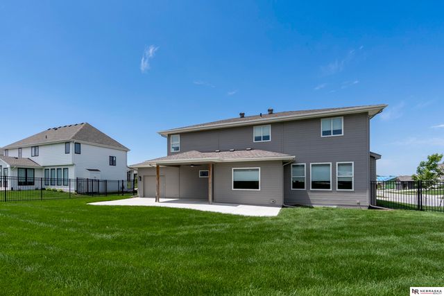 11503 S 115th Street, Papillion, NE 68046