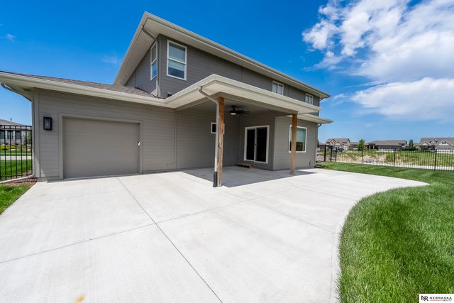 11503 S 115th Street, Papillion, NE 68046
