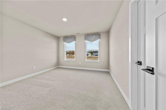 420 Stoney Mist WAY, Chesapeake, VA 23322