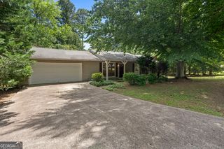 540 Hamlin Trace, Riverdale, GA 30274