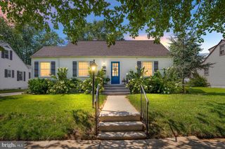 425 WOODFORD ST, Fredericksburg, VA 22401