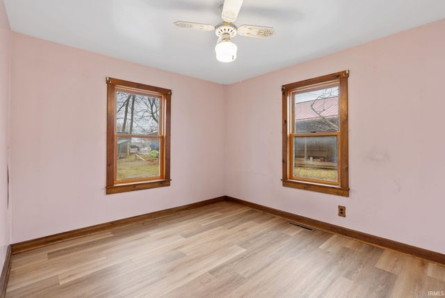 99 EMS B42 Lane, Leesburg, IN 46538