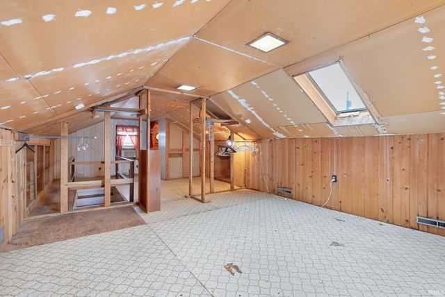 99 EMS B42 Lane, Leesburg, IN 46538