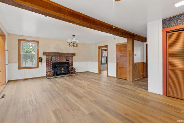 99 EMS B42 Lane, Leesburg, IN 46538