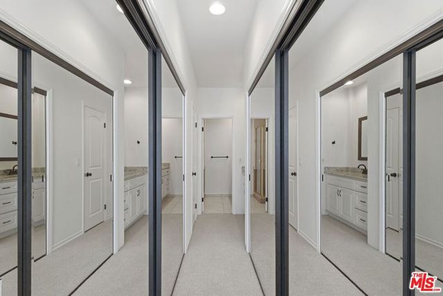 521 Montana Avenue 215, Santa Monica, CA 90403