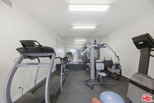 521 Montana Avenue 215, Santa Monica, CA 90403