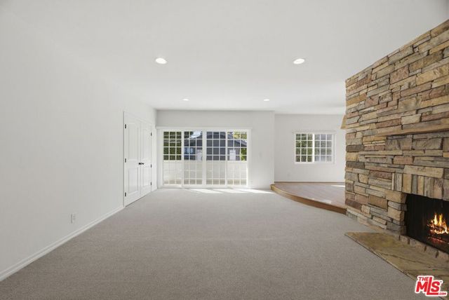 521 Montana Avenue 215, Santa Monica, CA 90403