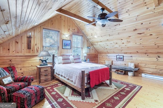 488 Smith Road, Brasstown, NC 28902