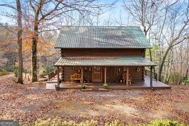 488 Smith Road, Brasstown, NC 28902