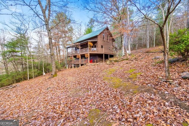 488 Smith Road, Brasstown, NC 28902