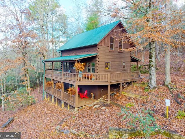 488 Smith Road, Brasstown, NC 28902
