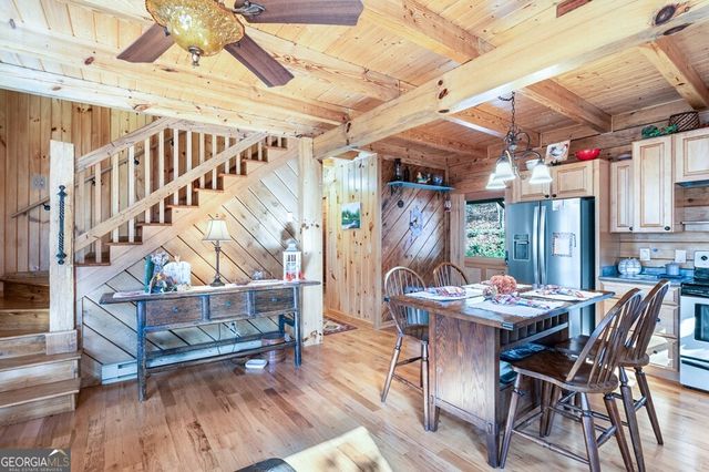 488 Smith Road, Brasstown, NC 28902