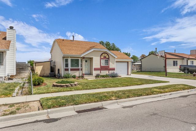 2943 S DALESEND DR, Magna, UT 84044
