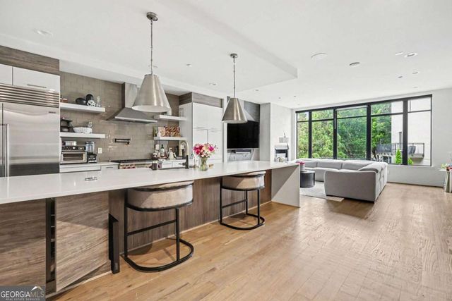 904 Lenox Boulevard NE, Atlanta, GA 30324