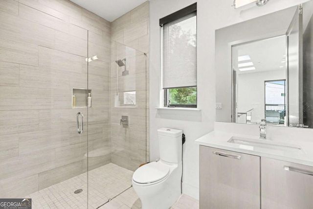 904 Lenox Boulevard NE, Atlanta, GA 30324