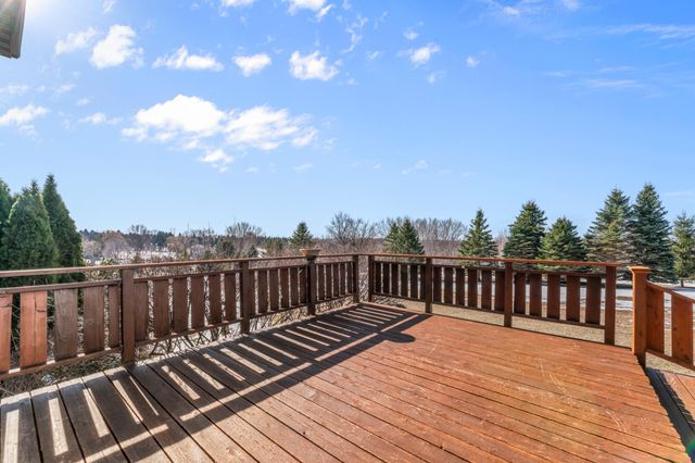 3737 Arlington Lane SE, Rochester, MN 55904