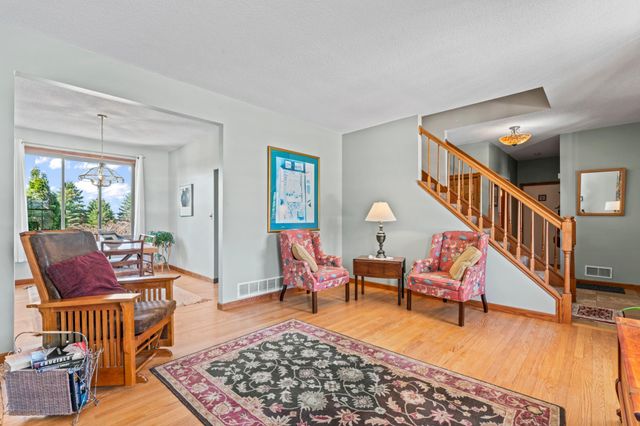 3737 Arlington Lane SE, Rochester, MN 55904