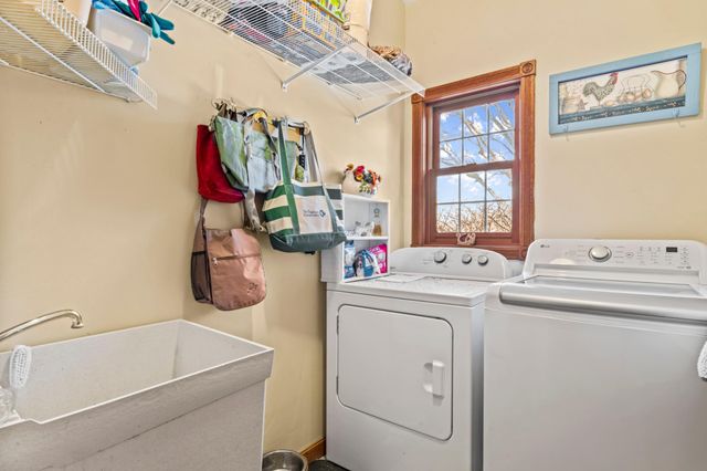 3737 Arlington Lane SE, Rochester, MN 55904