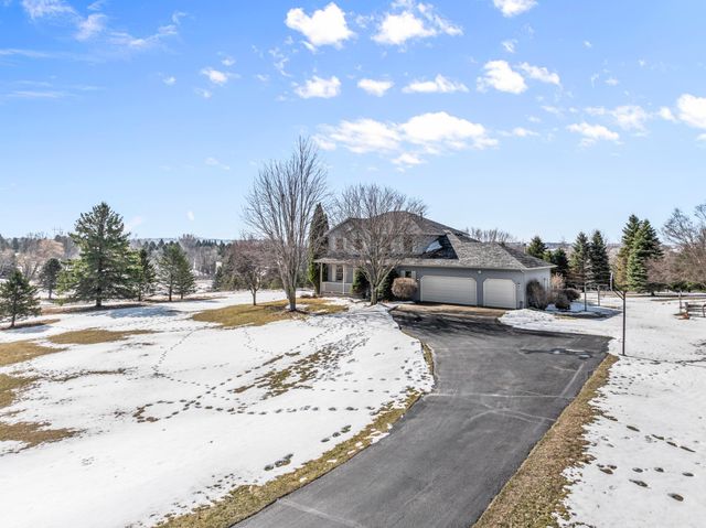 3737 Arlington Lane SE, Rochester, MN 55904