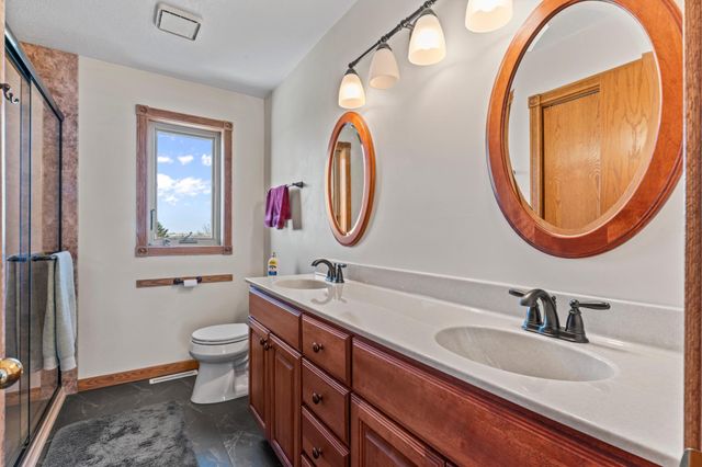 3737 Arlington Lane SE, Rochester, MN 55904