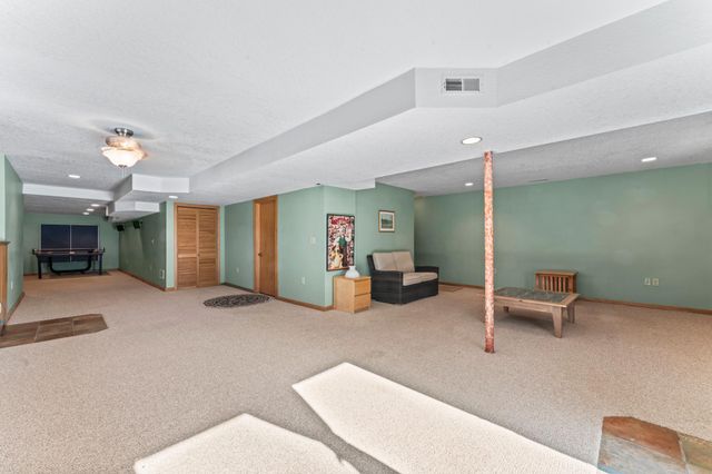 3737 Arlington Lane SE, Rochester, MN 55904