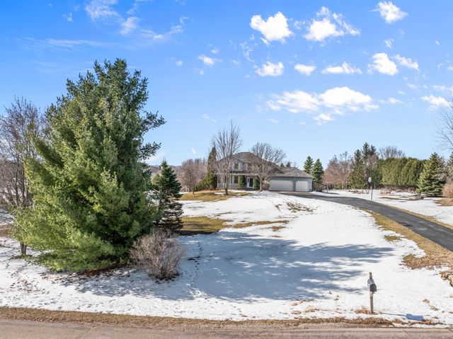 3737 Arlington Lane SE, Rochester, MN 55904