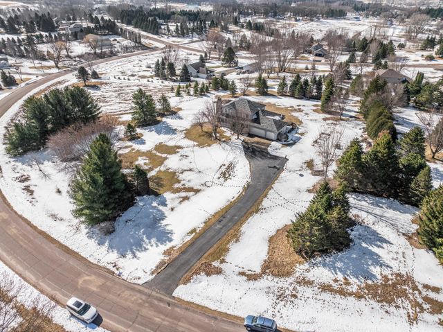 3737 Arlington Lane SE, Rochester, MN 55904