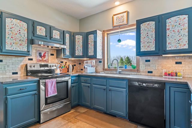 3737 Arlington Lane SE, Rochester, MN 55904