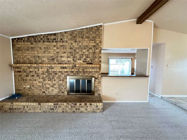 638 Grinnell Drive, Garland, TX 75043