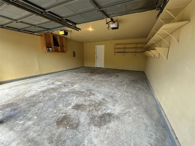 638 Grinnell Drive, Garland, TX 75043