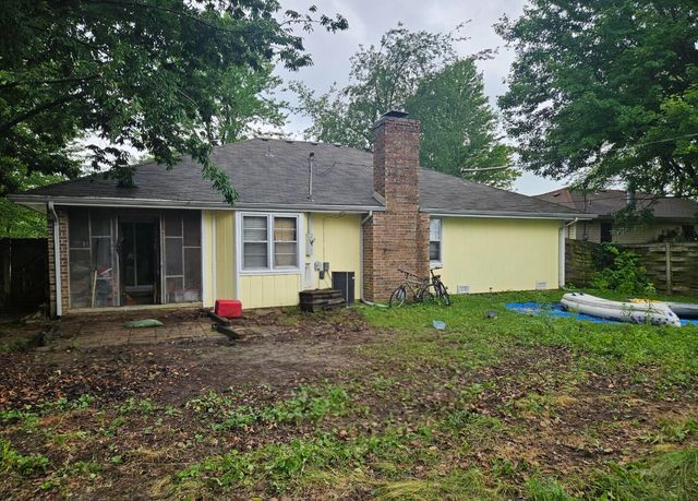 3459 West Camelot Street, Springfield, MO 65807