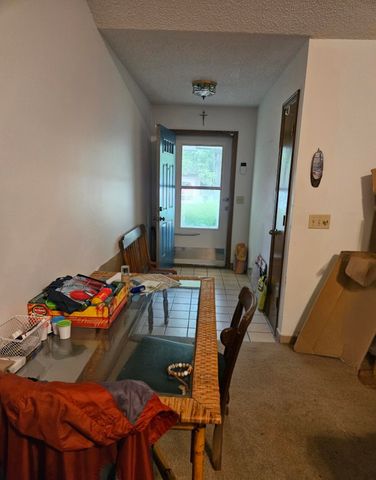 3459 West Camelot Street, Springfield, MO 65807