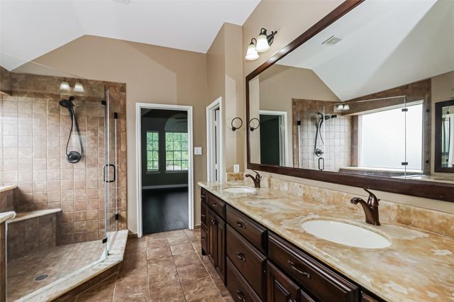 16503 Canyon Chase Drive, Houston, TX 77095