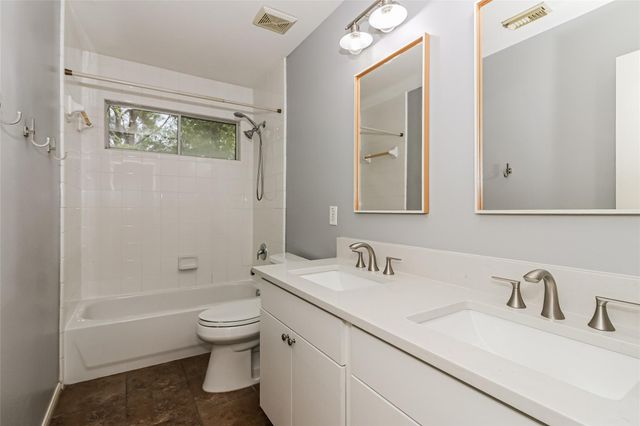 16503 Canyon Chase Drive, Houston, TX 77095