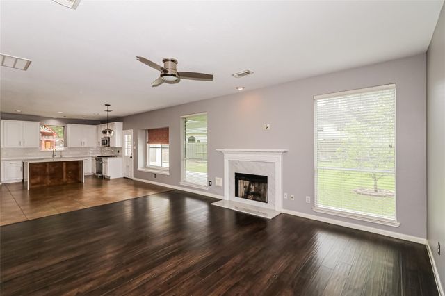 16503 Canyon Chase Drive, Houston, TX 77095