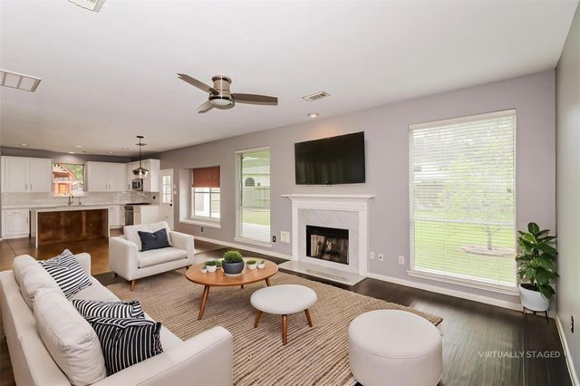 16503 Canyon Chase Drive, Houston, TX 77095