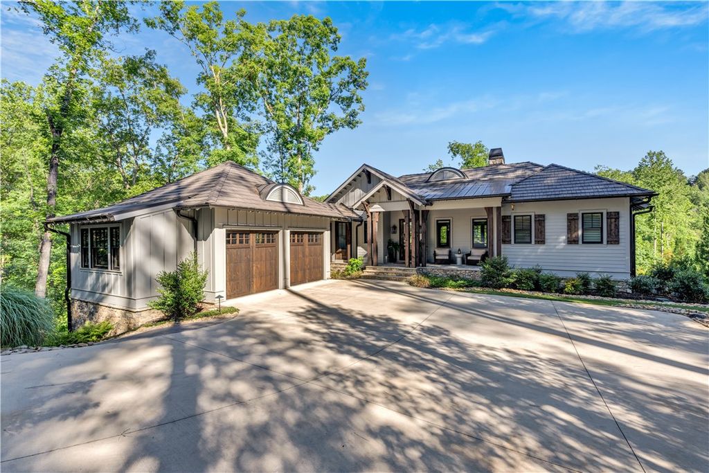 201 Saranac Drive, Sunset, SC 29685