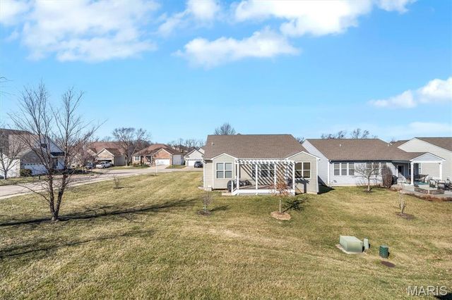2229 Hawks Landing Drive, Lake St Louis, MO 63367