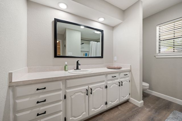 1814 Lakeridge Drive, Weatherford, TX 76087