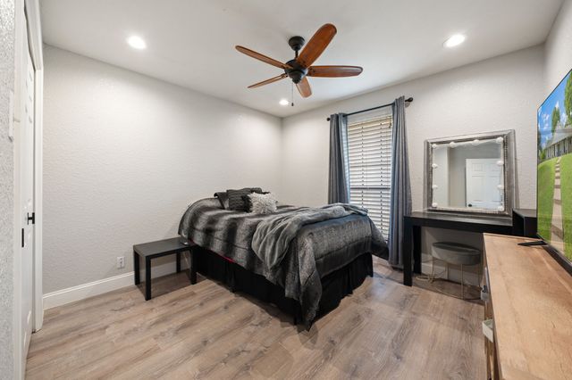 1814 Lakeridge Drive, Weatherford, TX 76087