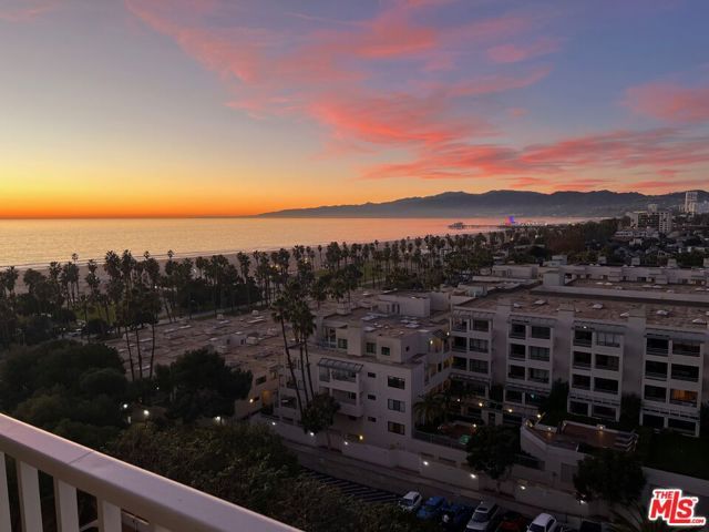 2700 Neilson Way 1129, Santa Monica, CA 90405