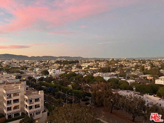 2700 Neilson Way 1129, Santa Monica, CA 90405