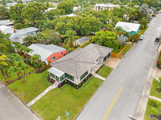 801 S Palmway, Lake Worth, FL 33460