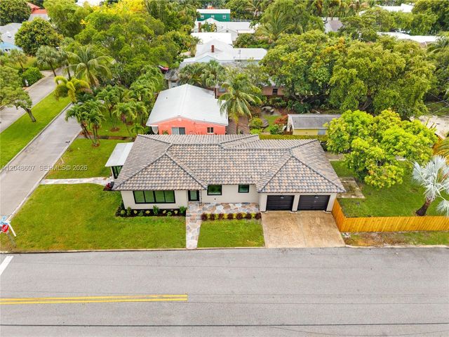 801 S Palmway, Lake Worth, FL 33460